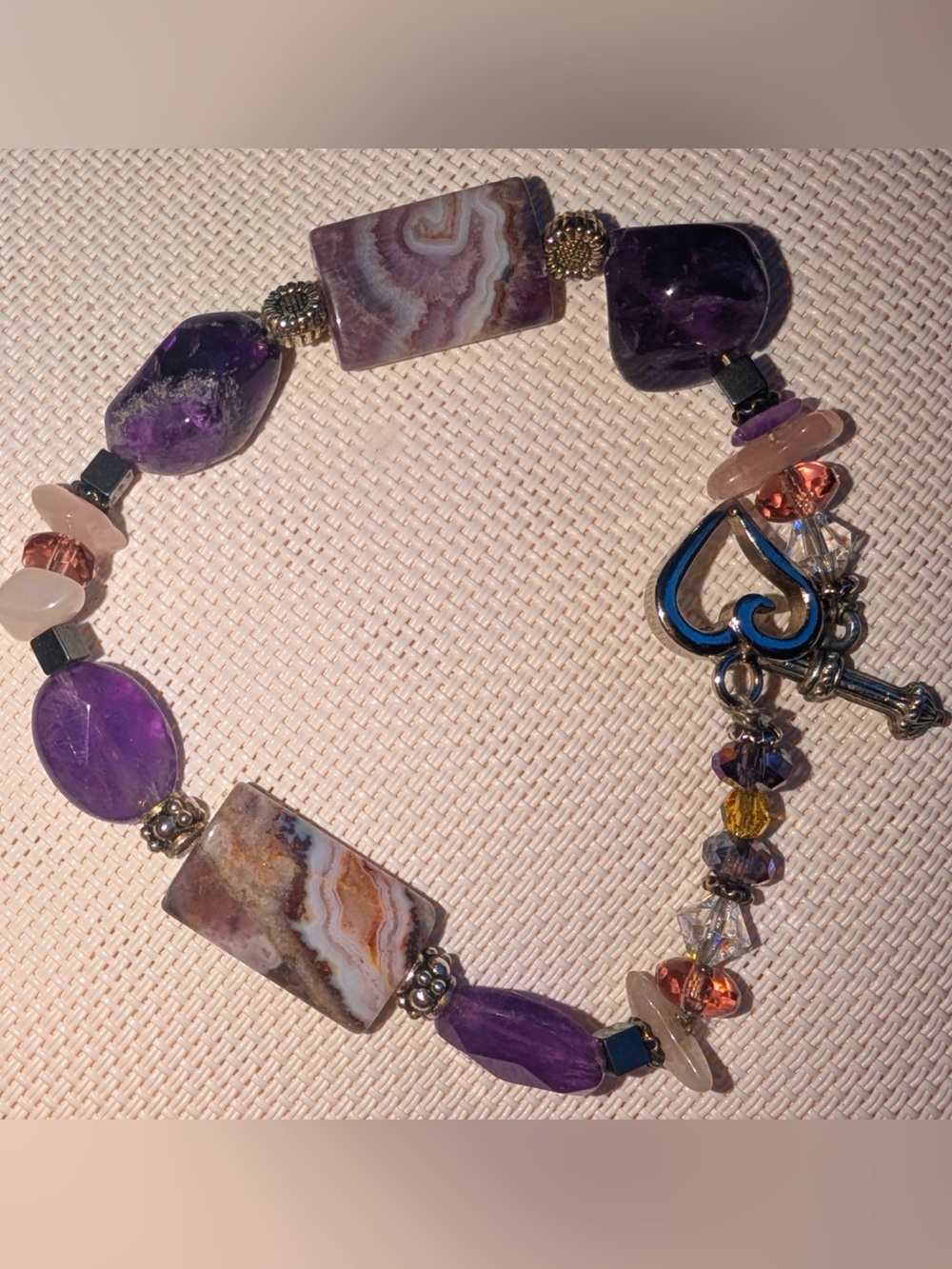 Agate, Ameythist, Rose Quartz, Austrian Crystal bracelet, like new condition